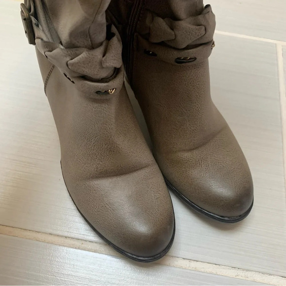 Vangelo Lined Heeled Strap Buckle Tall Boots 39 - Picture 14 of 16